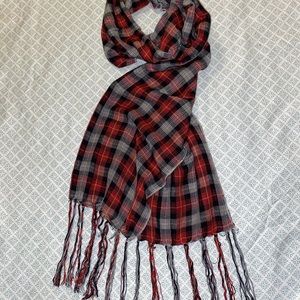 Claire’s Red and Black Plaid Scarf 🧣 🌸🧣